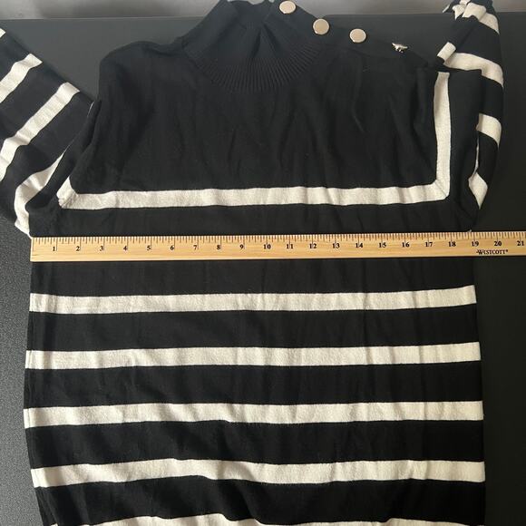 Joseph A Striped Black & White Women's Pullover Mock Neck Sweater Size Medium - Picture 10 of 11